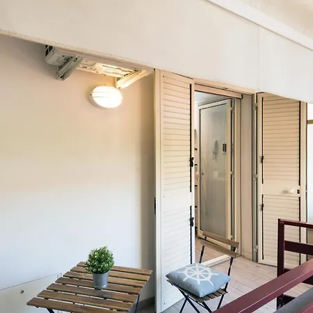 Holiday home Monolocale Glicine