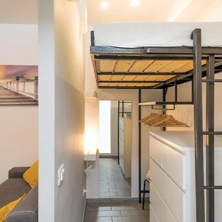 Holiday home Monolocale Glicine *